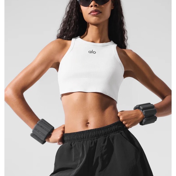 ALO Yoga Tops - Alo Yoga Aspire White Ribbed Cropped Tank Top (S) Like New!
